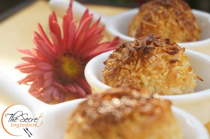 CoconutMacaroons_Featured3