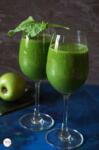 Detox Green Smoothie | Apple Spinach Green Smoothie