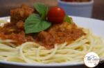 Italian Chicken Meatballs with Spaghetti | Meatballs Napoletane