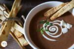 Sopa De Frijol | Mexican Red Kidney Beans Soup With Baked Tortilla Chips