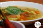 ต้มยำกุ้ง | Veg Thai Tom Yum Soup | Thai Hot & Sour Clear Soup With Rice Noodles